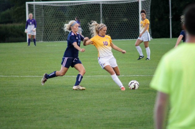 UNI falls 3-0 to UC-Riverside