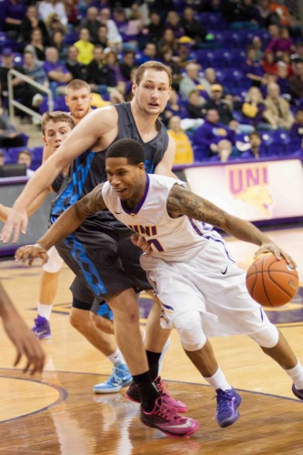 Panthers tip off exhibition play