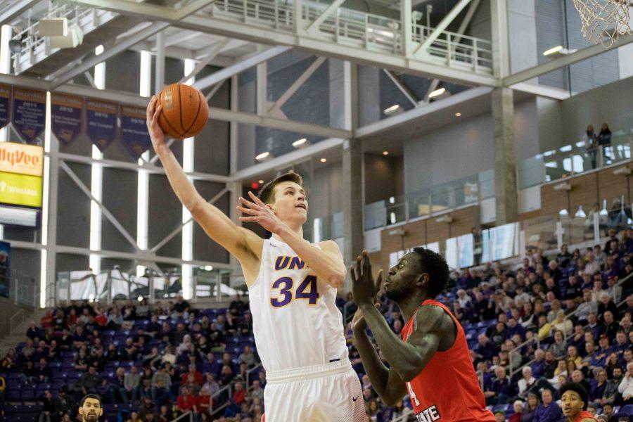 Redbirds rebounding routes the Panthers