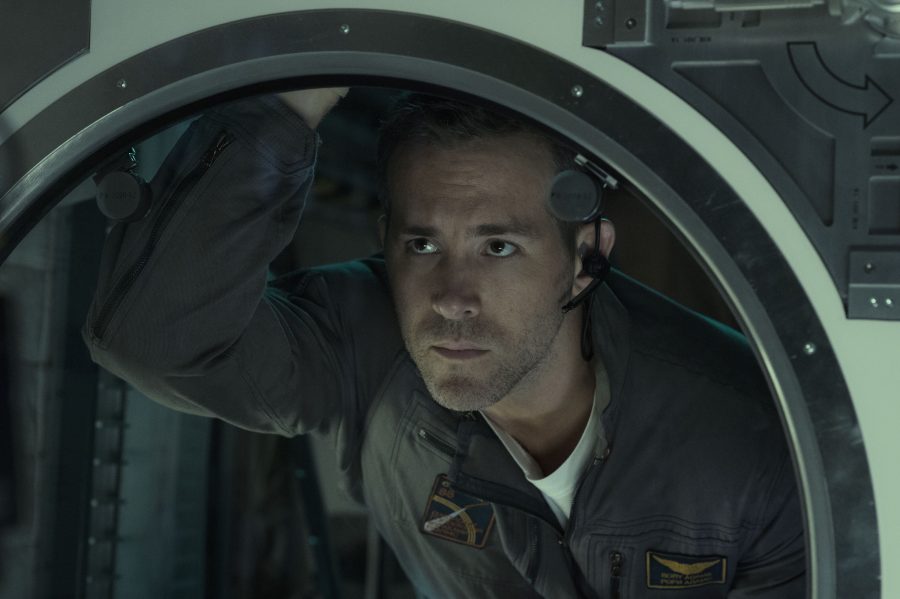 Director Daniel Espinosas new sci-fi horror film Life, starring Ryan Reynolds, currently holds a 67 percent approval rating on Rotten Tomatoes.