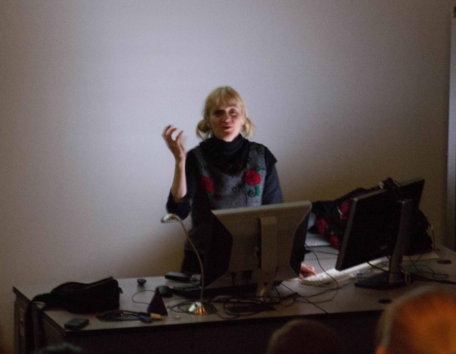 Gerit+Grimm+is+a+ceramist+artist+from+the+University+of+Wisconsin-Madison+and+assistant+art+professor.+She+visited+UNI+Jan.+25+to+lecture+about+her+art.