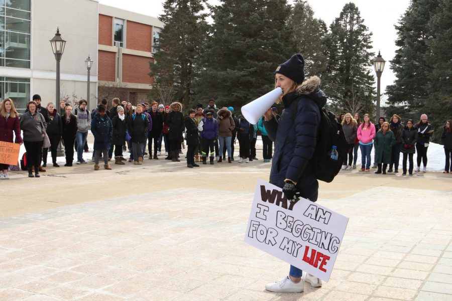 Students walk out for gun control