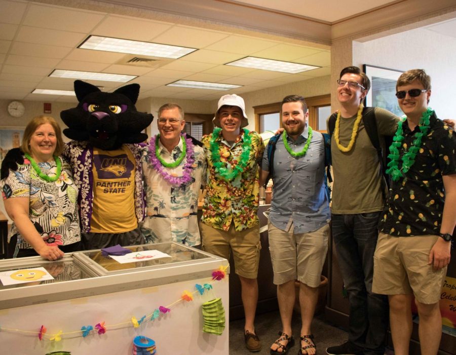 Tropical celebration day at UNI