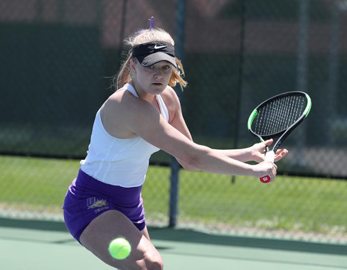 Gopher Invite provides tough challenge for UNI