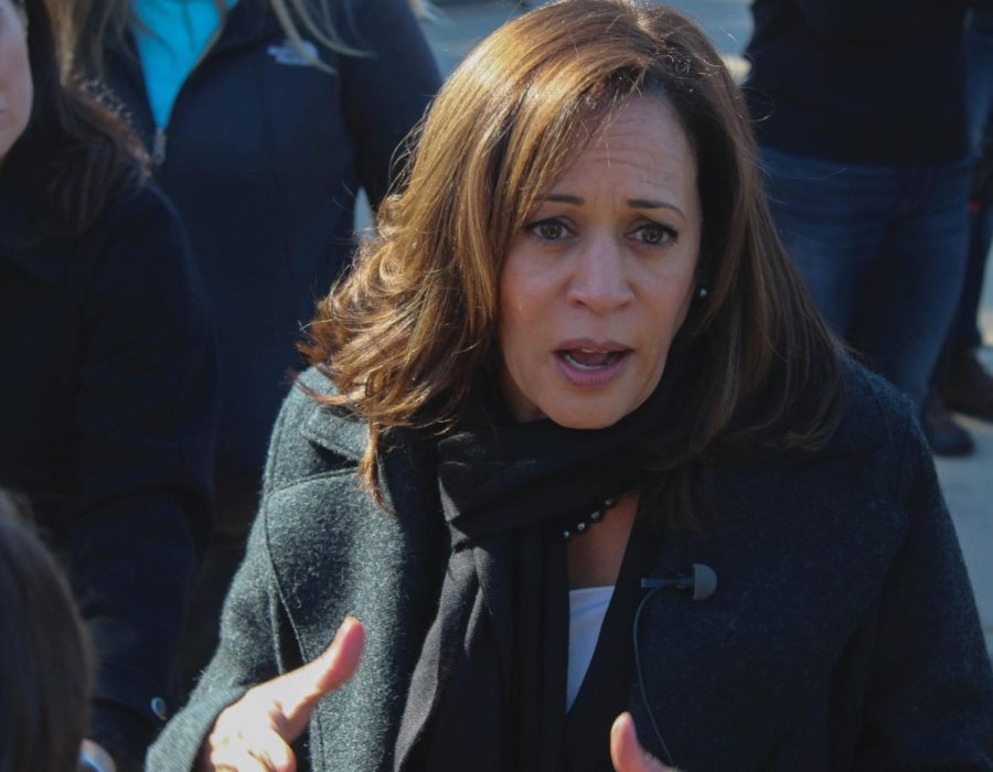 Senator+Kamala+Harris+visited+UNI+on+Tuesday+to+encourage+students+to+vote+early+in+the+2018+midterm+elections.