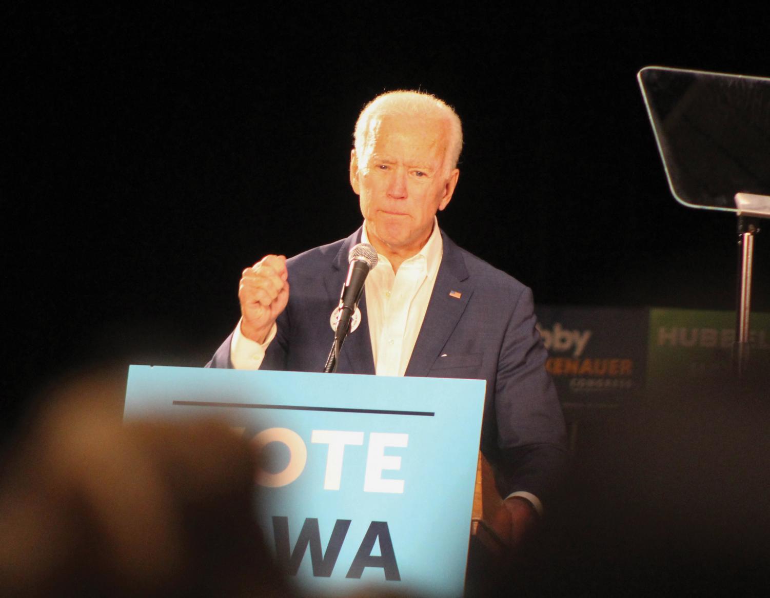 Former+VP+visits+Iowa+ahead+of+elections