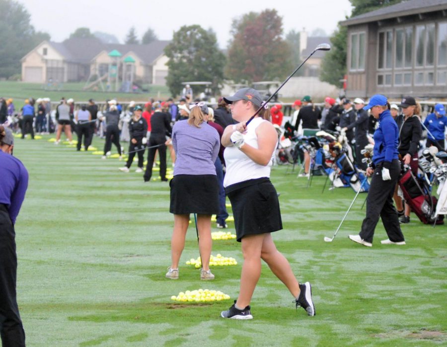 Womens+golf+place+first+at+MVC+Preview