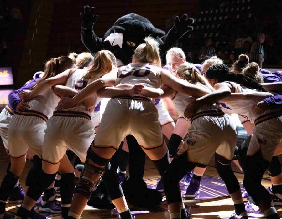 UNI defeats Drake, looks ahead to MVC tourney