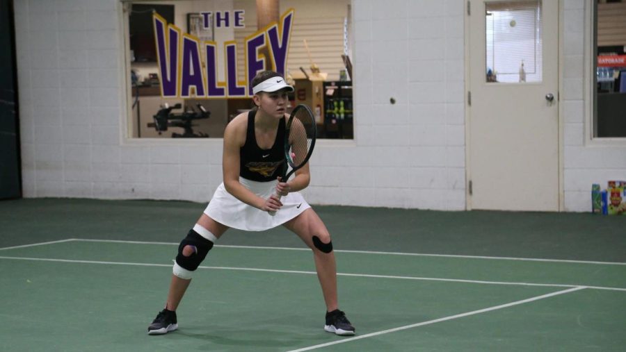 The Panther tennis team faced their in-state rivals Drake on Friday, falling 5-0.