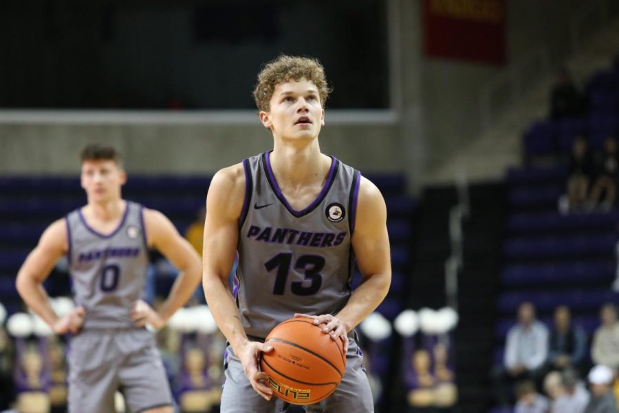 Bowen+Born+%2813%29+had+a+great+opening+game+for+UNI%2C+finishing+with+19+points+while+connecting+on+seven+of+his+11+shot+attempts+in+UNIs+105-49+victory+over+Wartburg+on+Monday.+