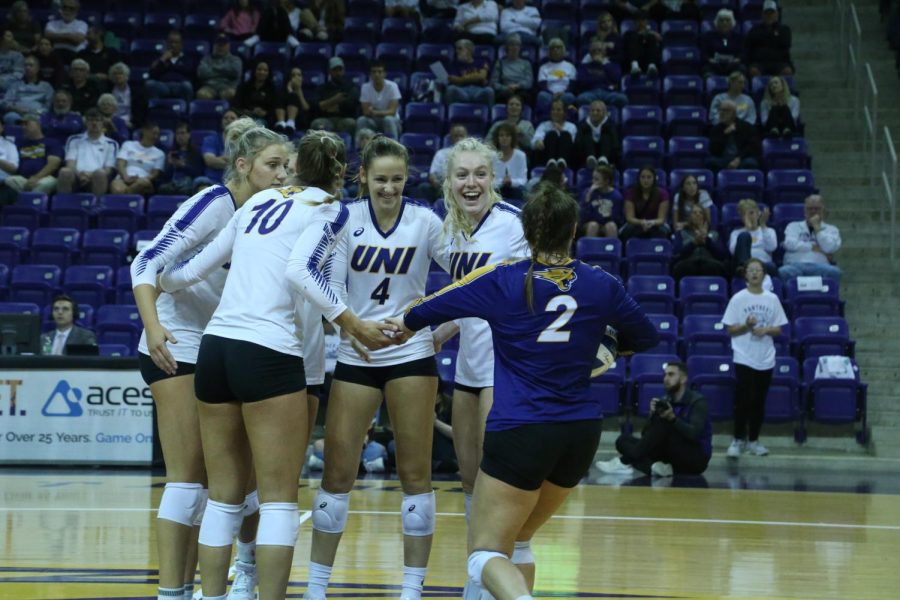 UNI+defeated+Missouri+State+in+four+sets+on+Saturday+to+cinch+an+outright+Missouri+Valley+Conference+regular+season+championship.+