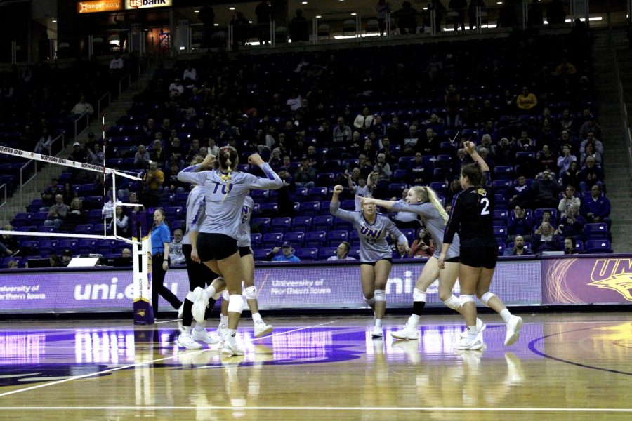 UNI+continued+their+spring+volleyball+season+over+the+weekend%2C+hosting+a+tournament+at+the+Wellness-Recreation+Center.+The+Panthers+picked+up+two+victories%2C+dropping+just+one+match.