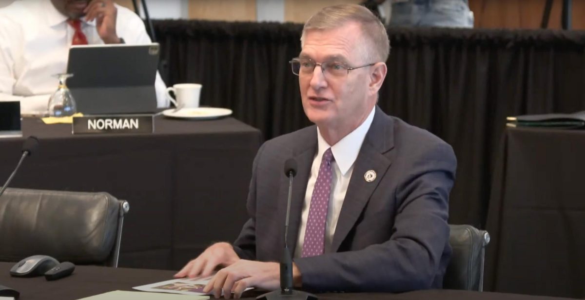 During his report, President Mark Nook presented UNI’s enrollment numbers, graduation rates, as well as the state
appropriations request, which would fund a number of programs including the community partnership program.