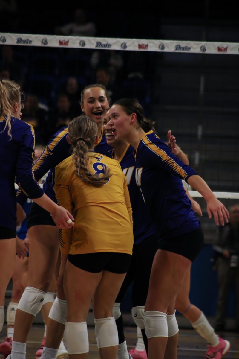 The Panthers defeated the Racers in four sets over the weekend.