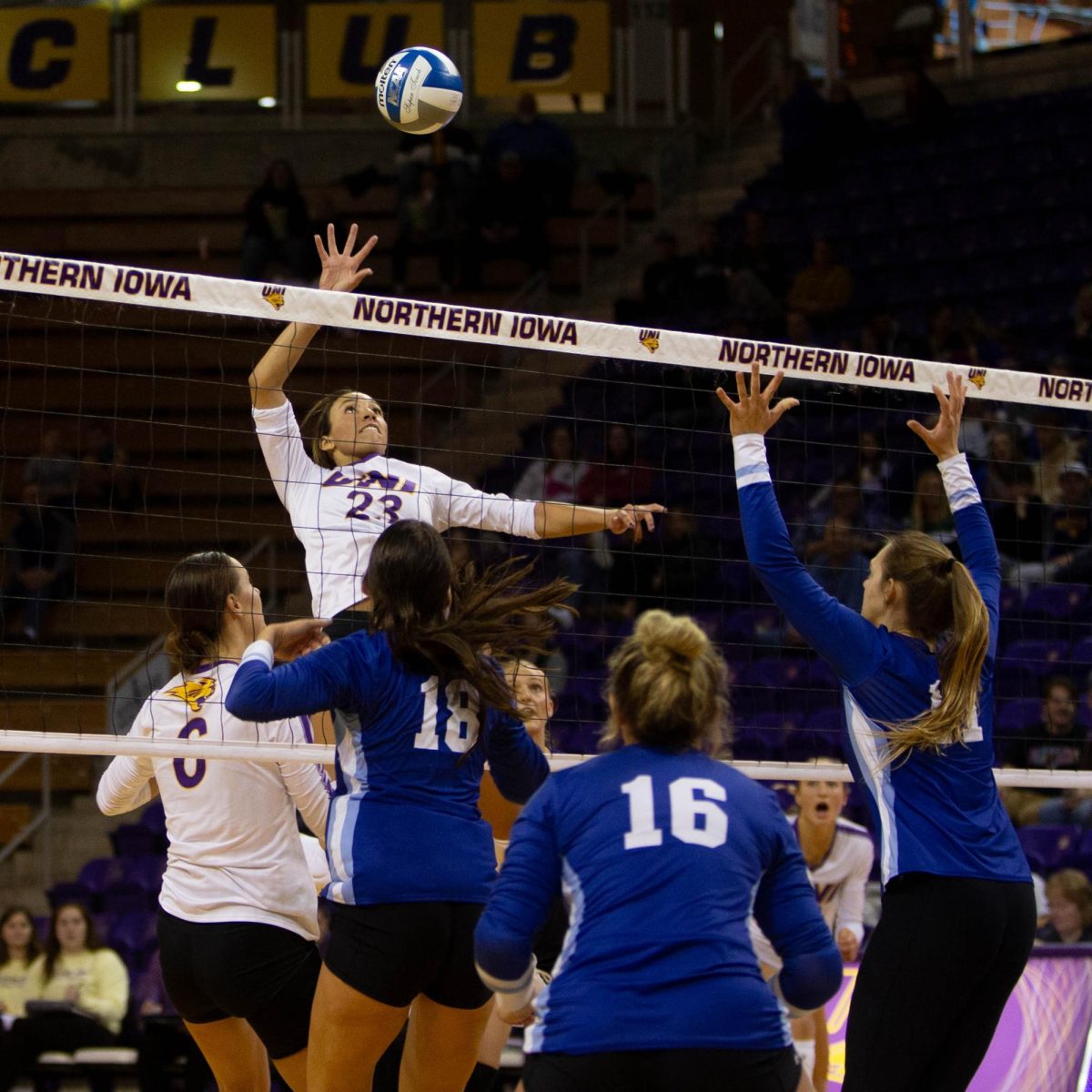 Layanna Green delivers a spike to the Indiana State Sycamores. The Panthers defeated the Sycamores in four
sets.