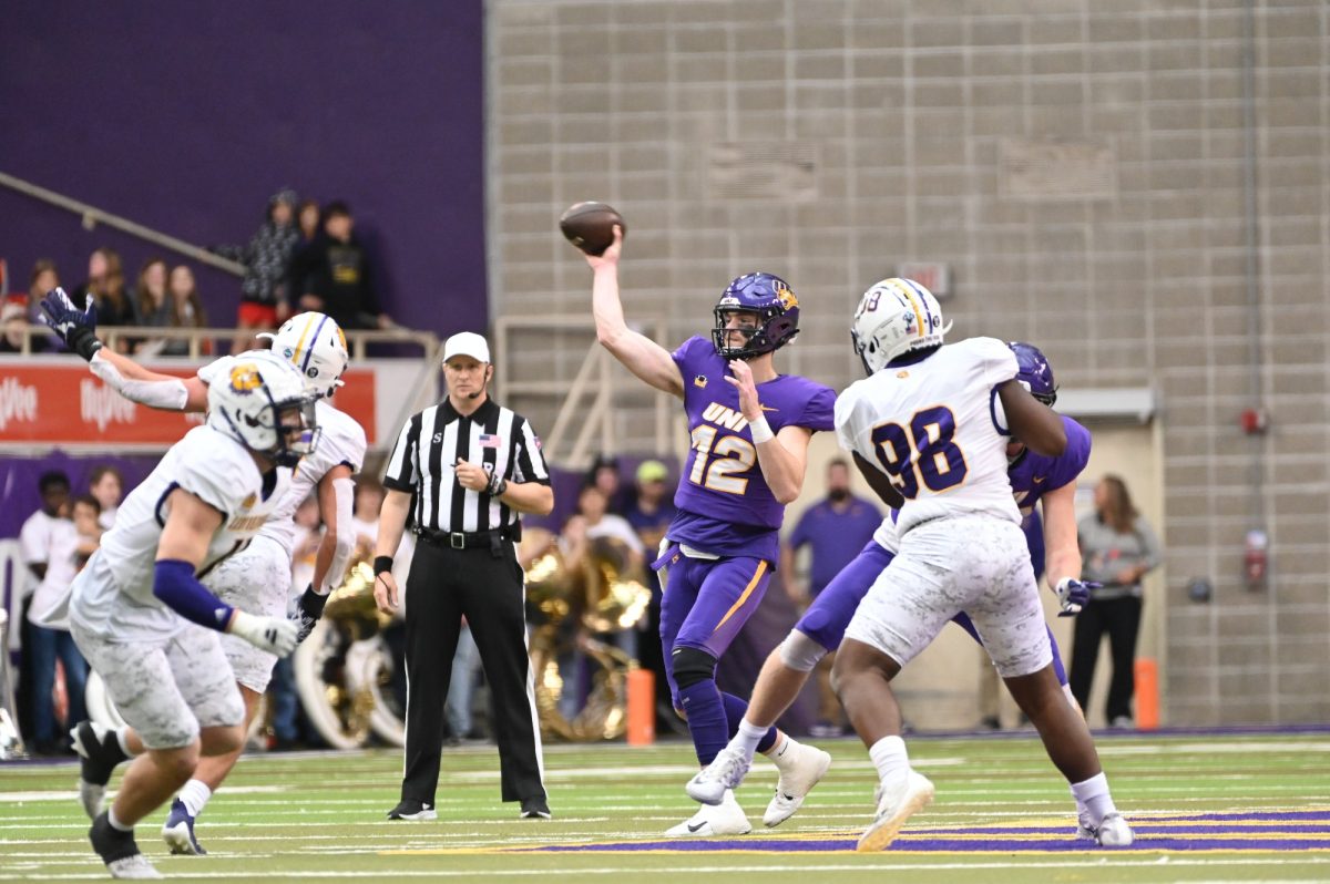 Quarterback Theo Day had a great game with two passing touchdowns and a 75% completion rating. The Panthers defeated Western Illinois by 44 points with a score of 50-6.