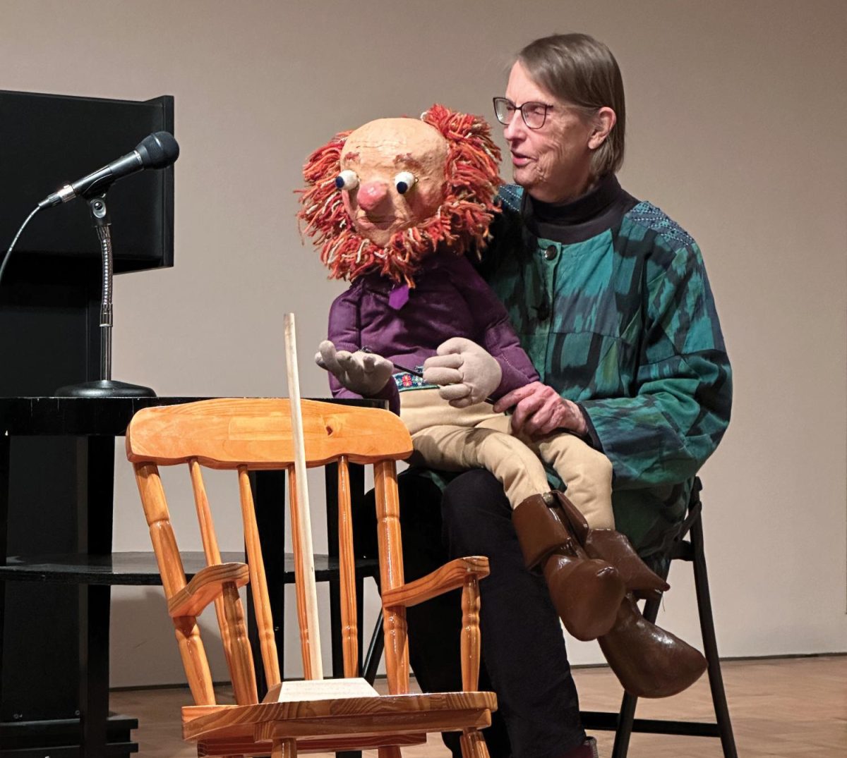 Monica+Leo+has+toured+the+country+teaching+the+craft+of+puppet+building+and+performing.+She+is+the+founder+of%0AEulenspiegel+Puppet+Theatre+in+West+Liberty%2C+Iowa%2C+and+she+brought+her+puppet+Alfred+Schulz+to+perform+for+the%0Aaudience+in+the+Hearst+Center.