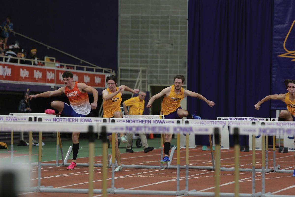 Men%E2%80%99s+hurdlers+lead+the+way+as+they+hosted+the+Jack+Jennett+Invitational+in+the+McLeod+Center+this+weekend.+Many%0APanthers+placed+throughout+the+event.