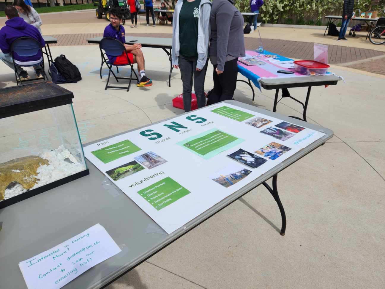 Student+Organizations+Table+for+Earth+Day